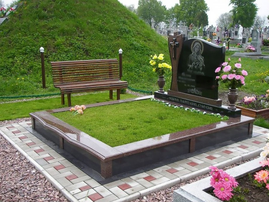 Декор місця поховання